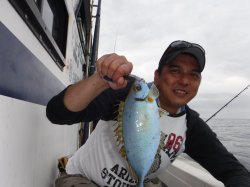 ����̊F����ɍ]���ɂ�