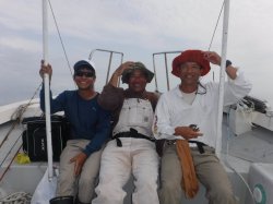 �����g�E�F���̊F����ɍ]���ɂ�