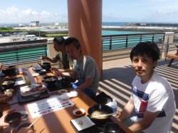 ���m������̊F����